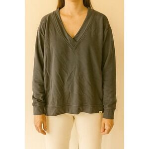 Orvis Classic Collection Gray V-Neck Long Sleeve Pullover Sweatshirt